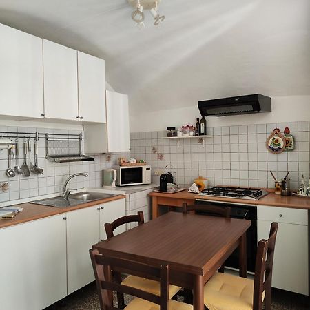Beb I Girasoli Apartment Dolceacqua Exterior photo