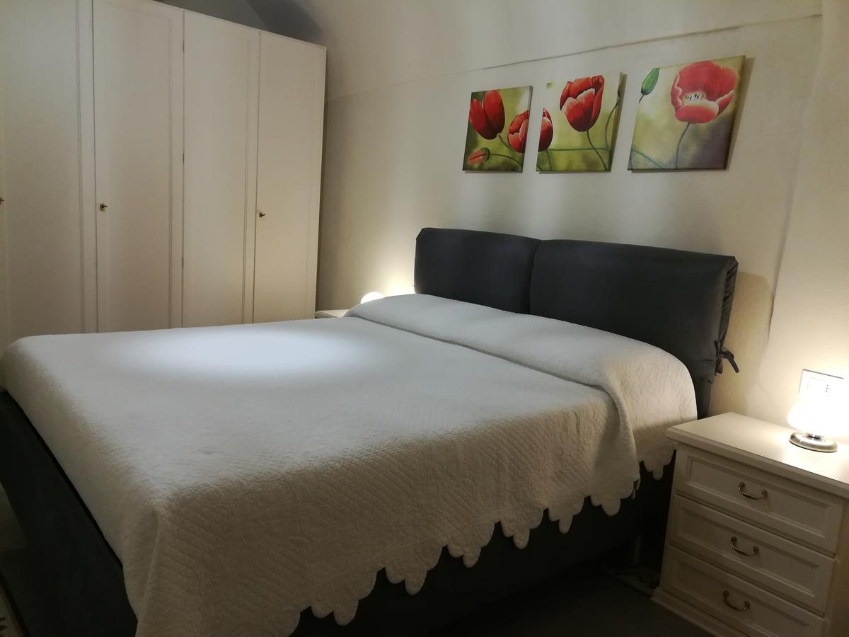 Beb I Girasoli Apartment Dolceacqua Exterior photo